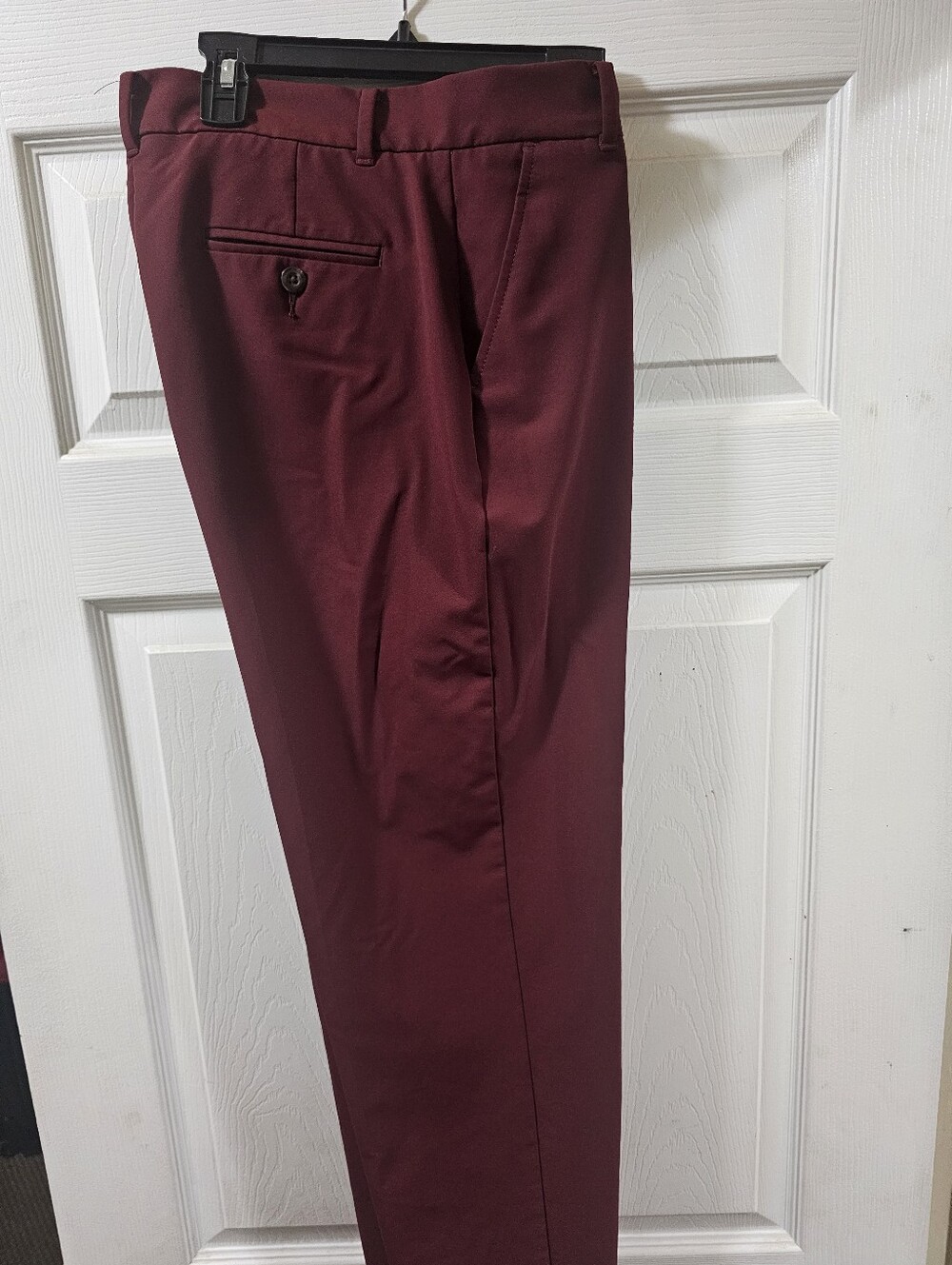 Tommy Hilfiger Men's Wine Dress Pants